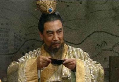 曹操的两句名言流传至今,一句吹牛时喜欢用,一句宴会中经常用!