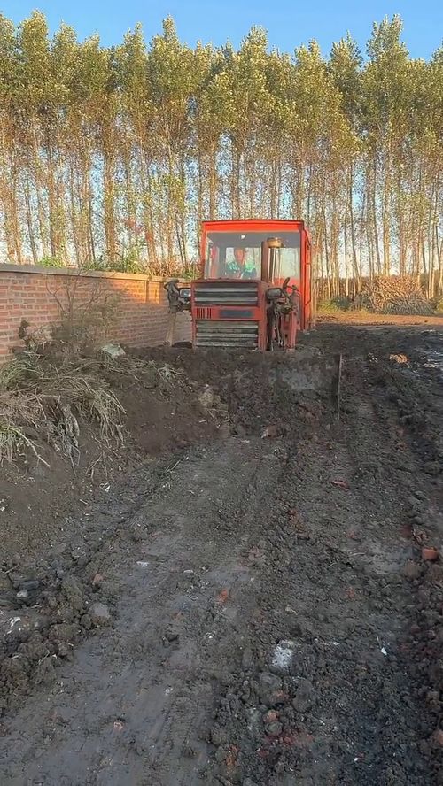 老骥伏枥，志在千里 东方红链轨机的坚守与进取